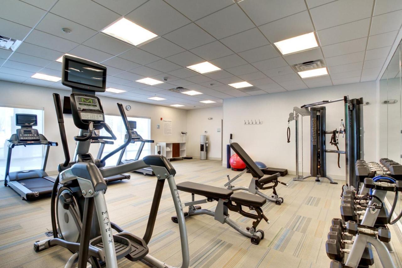 Holiday Inn Express & Suites Galesburg By Ihg Buitenkant foto