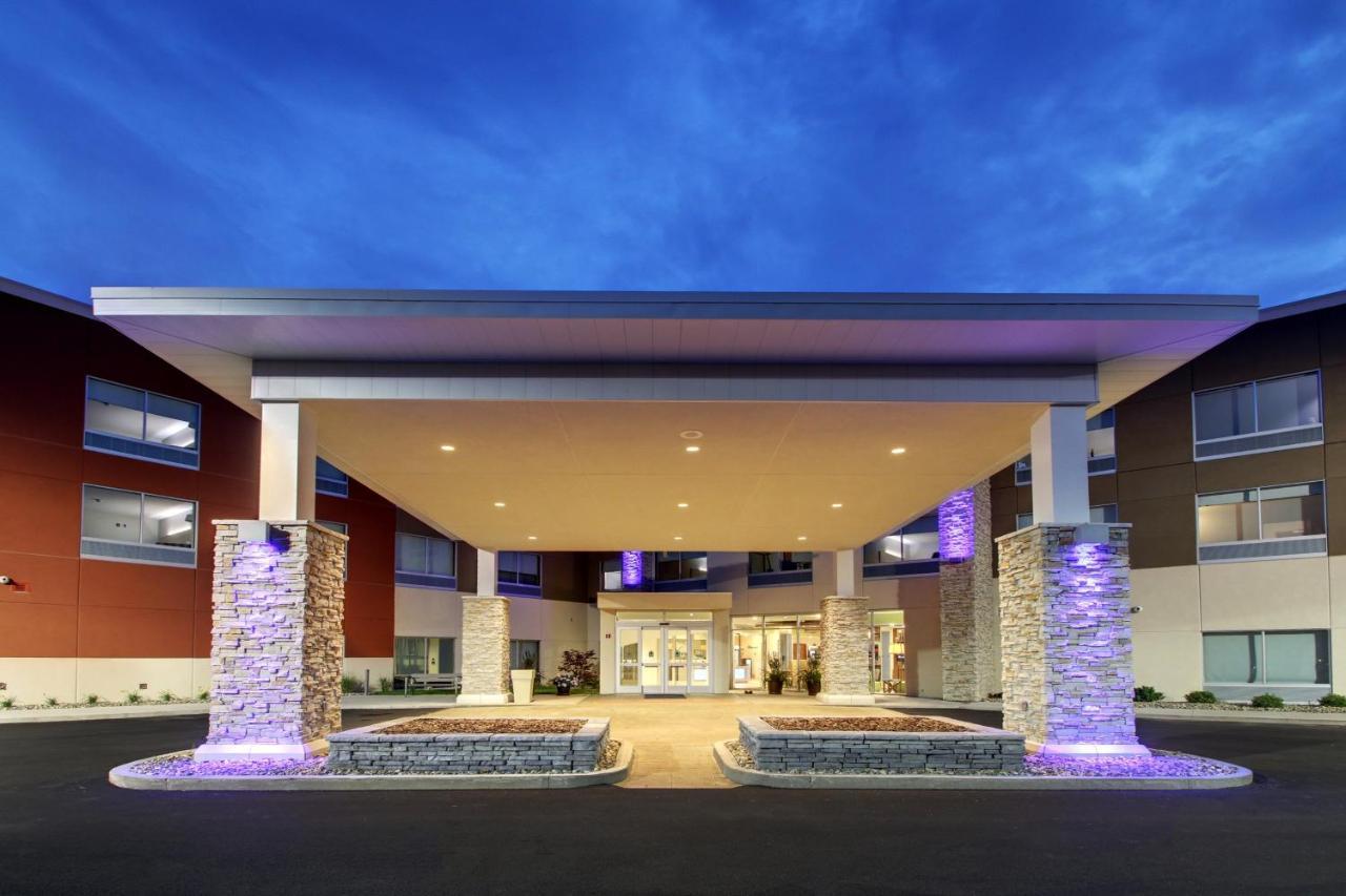 Holiday Inn Express & Suites Galesburg By Ihg Buitenkant foto