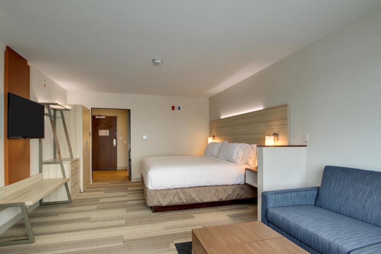Holiday Inn Express & Suites Galesburg By Ihg Buitenkant foto