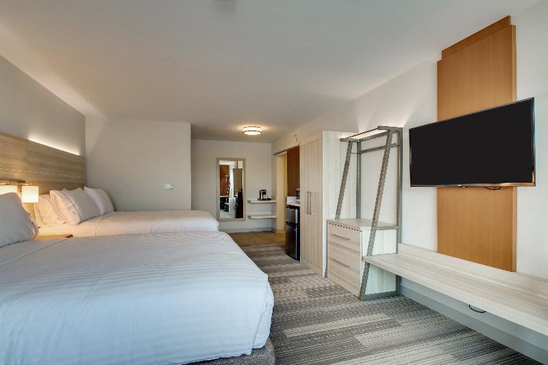 Holiday Inn Express & Suites Galesburg By Ihg Buitenkant foto