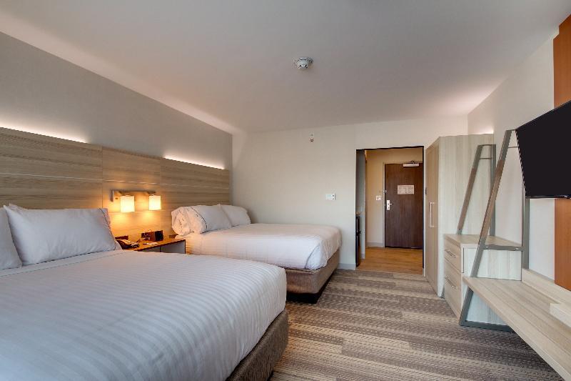 Holiday Inn Express & Suites Galesburg By Ihg Buitenkant foto