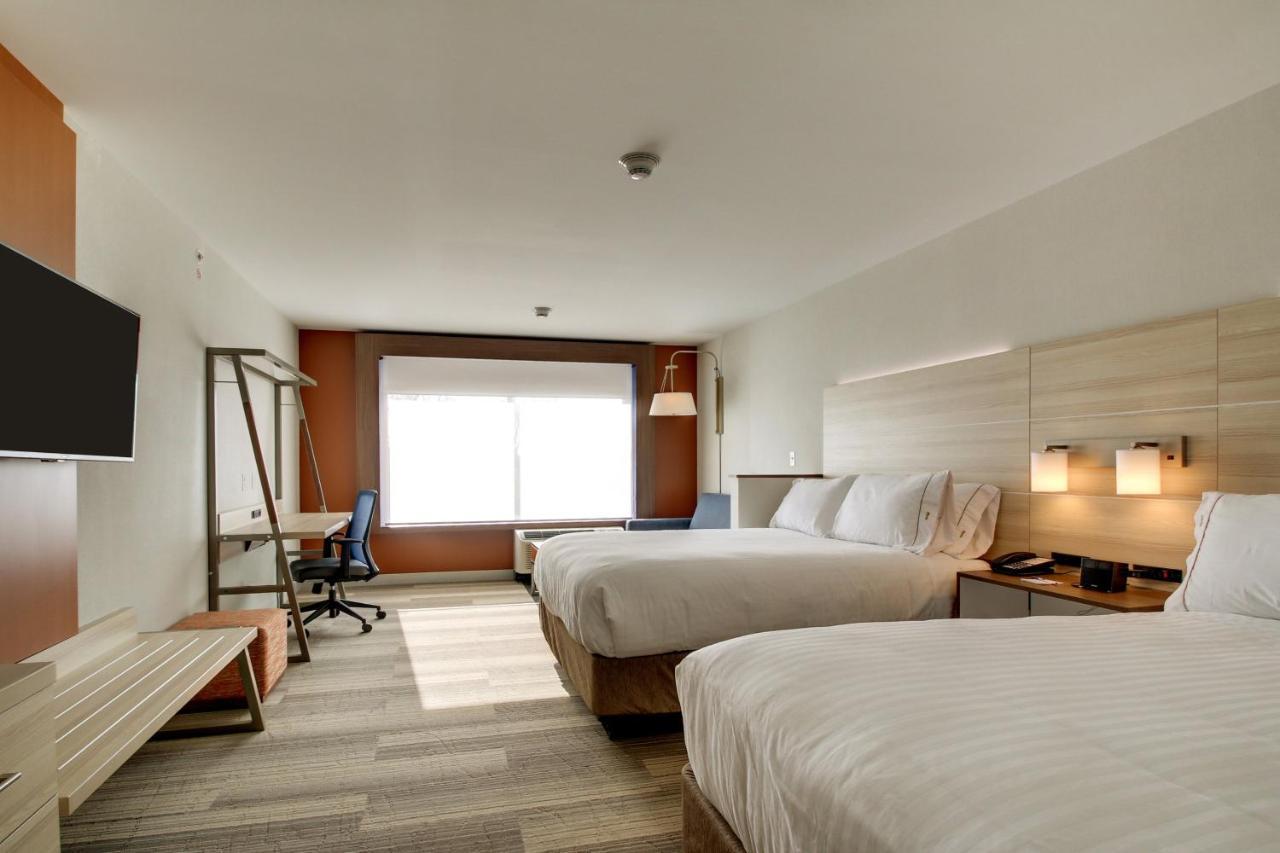 Holiday Inn Express & Suites Galesburg By Ihg Buitenkant foto